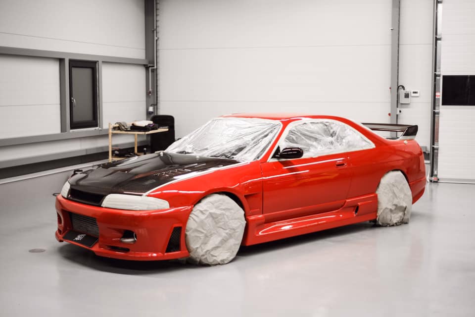 Vícekrokové leštění laku NISSAN SKYLINE R33